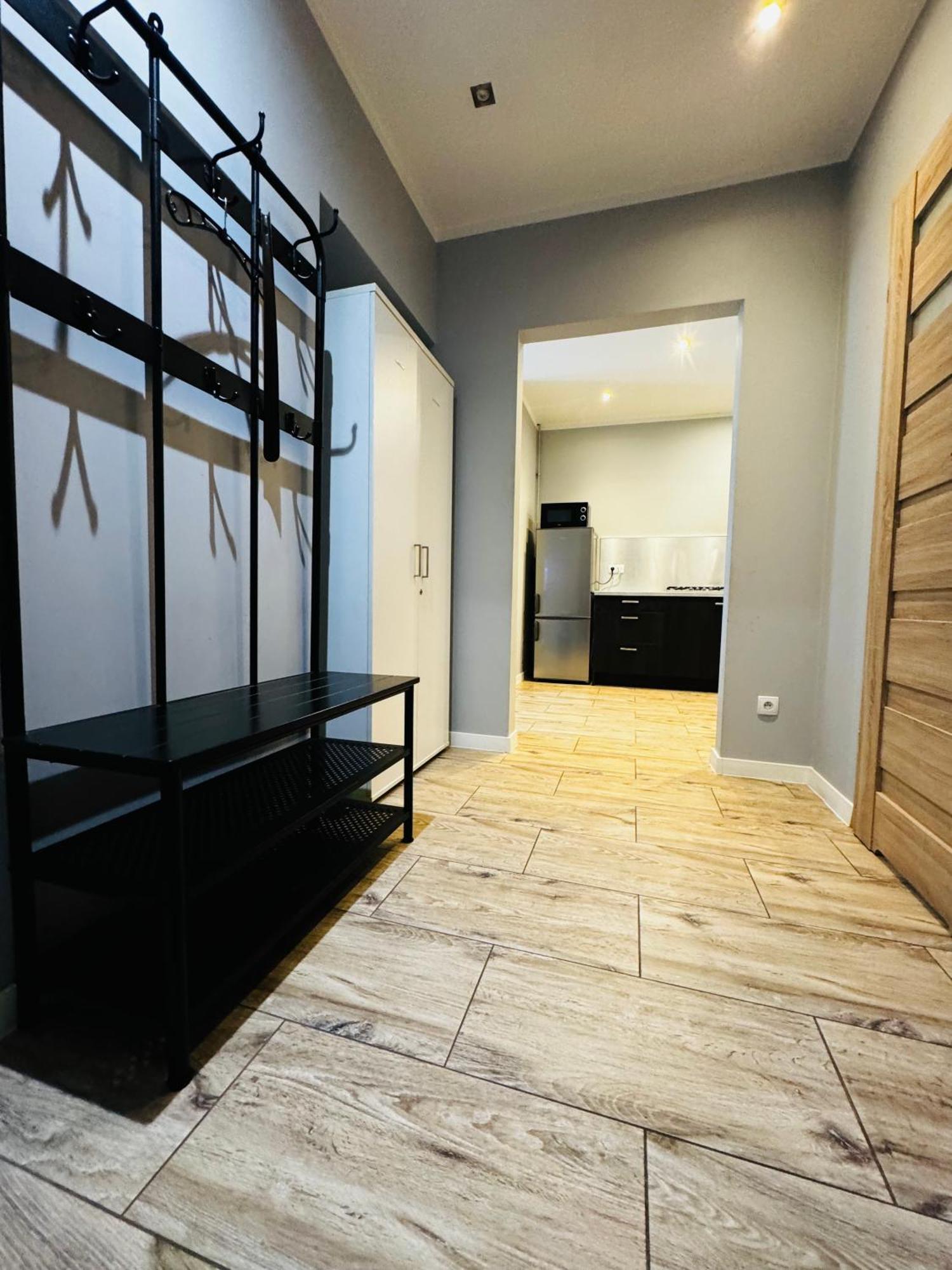Apartament Flaming Z Balkonem - Scisle Centrum Naprzeciwko Pkp I Pks - Self Check In - Darmowy Parking - Pozne Wymeldowanie - Wystawiamy Fv Opole Exterior photo